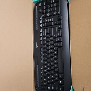 💧LOGITECH | KEYBOARD
